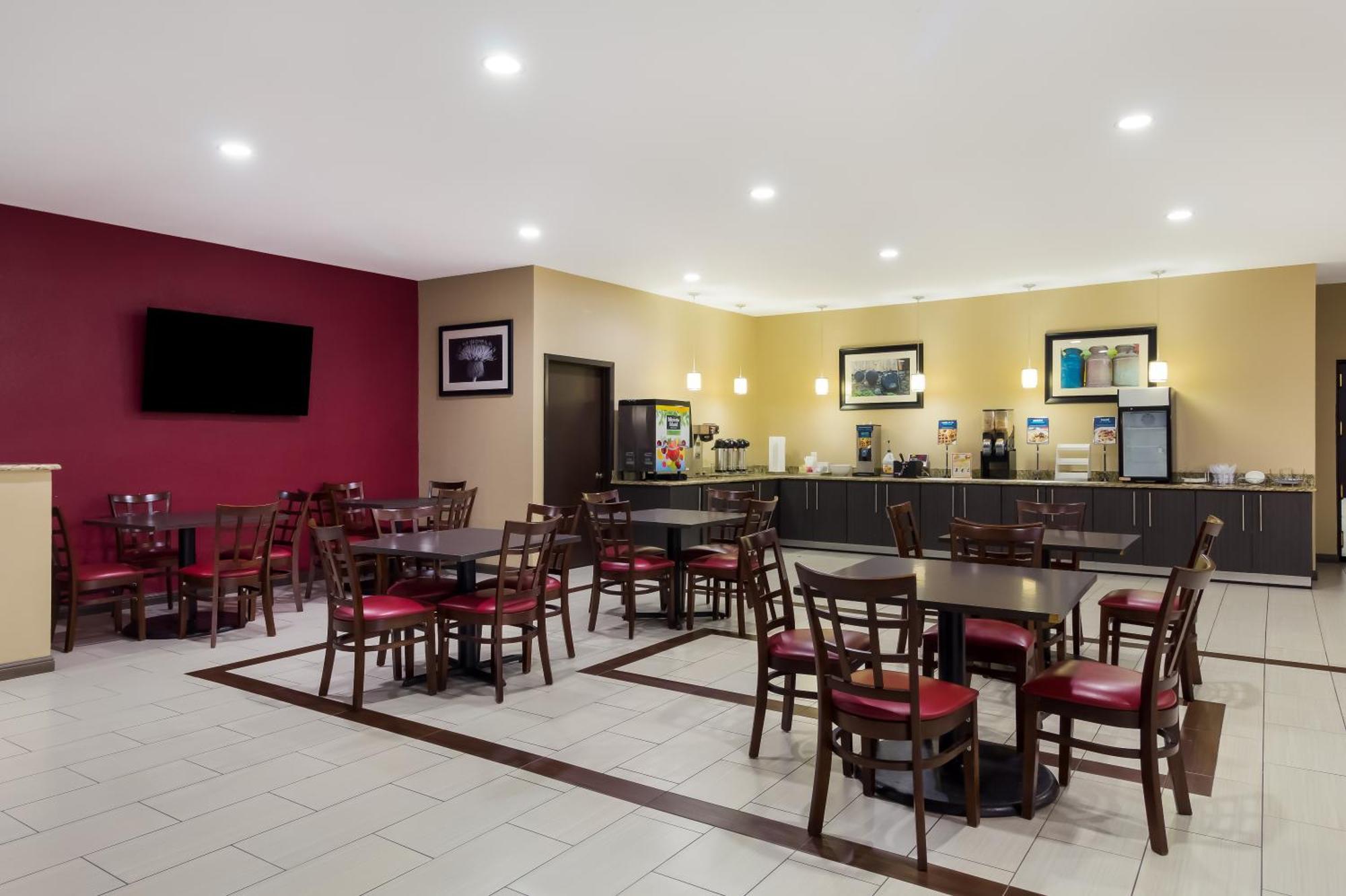 Clarion Pointe Lake Jackson - Clute ภายนอก รูปภาพ